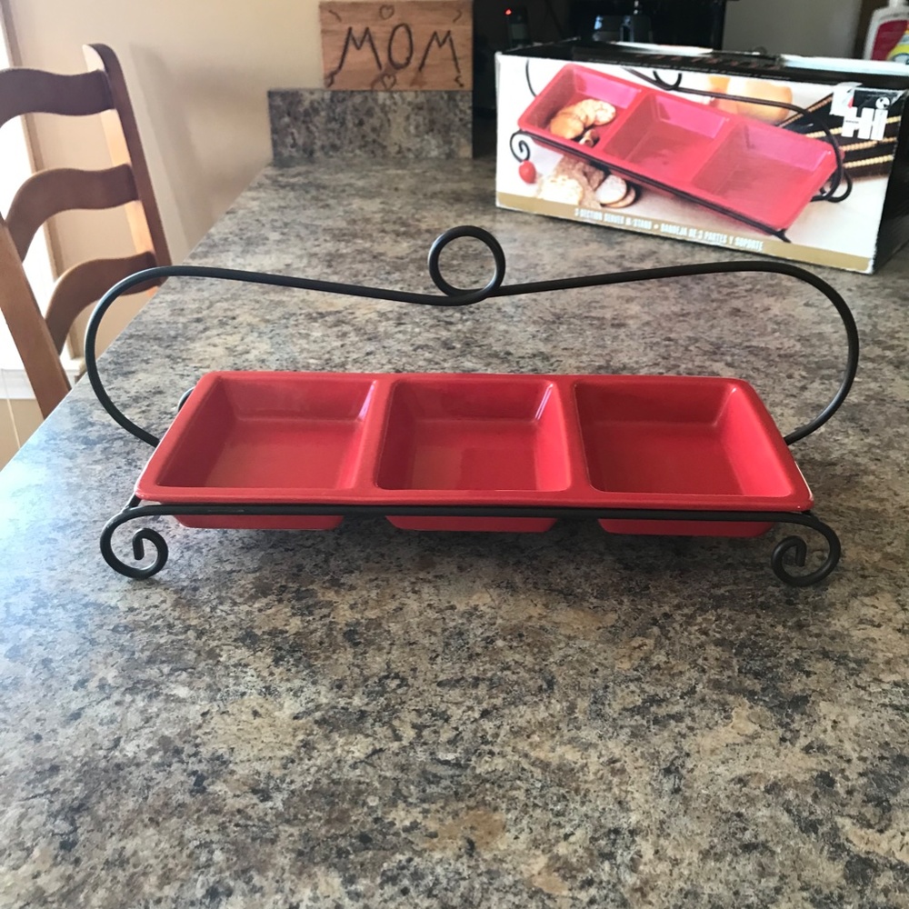 HI Serving Single Tray 3 Compartment with Wrought Iron Handle Stand Red Maroon